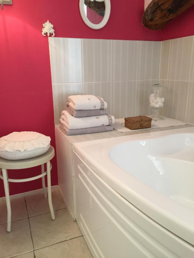 Bed and Breakfast La Clé des Songes Claviers Exterior foto