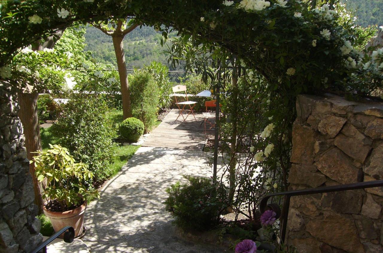 Bed and Breakfast La Clé des Songes Claviers Exterior foto