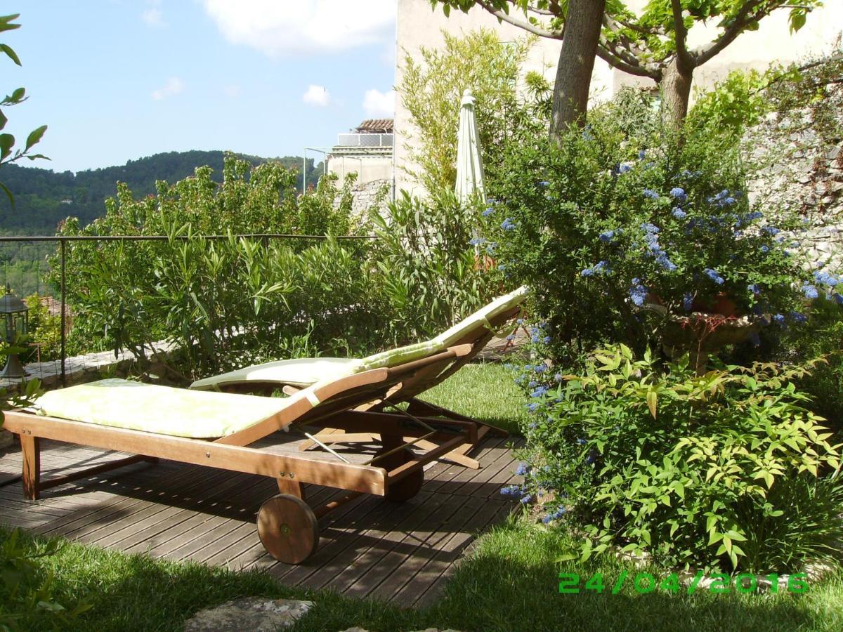 Bed and Breakfast La Clé des Songes Claviers Exterior foto